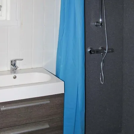 Julie By Interhome Eikelandsosen